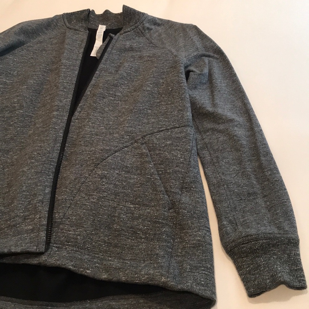 Lululemon Jacket - Picture 2 of 4